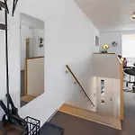 Casa Milla-zentrales, Modernes Loft In -am Fluss Mit Balkon, Parkplatz Und Grosser Kueche * Langenthal