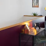Casa Milla-zentrales, Modernes Loft In -am Fluss Mit Balkon, Parkplatz Und Grosser Kueche Appartamento Langenthal