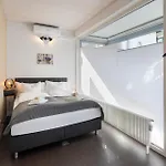 Casa Milla-zentrales, Modernes Loft In -am Fluss Mit Balkon, Parkplatz Und Grosser Kueche Langenthal