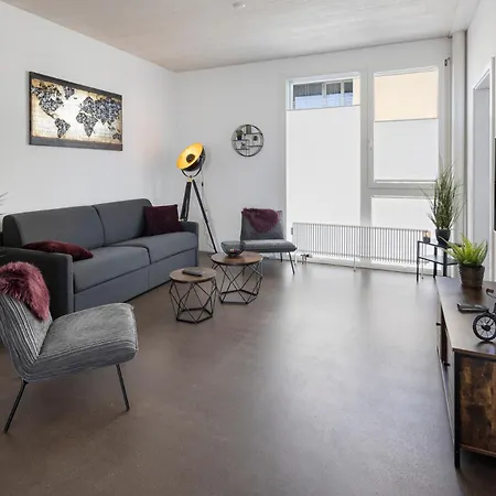 Casa Milla-zentrales, Modernes Loft In -am Fluss Mit Balkon, Parkplatz Und Grosser Kueche Langenthal