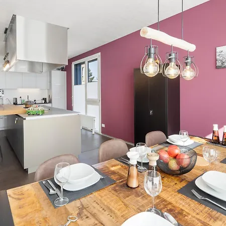 公寓 Casa Milla-zentrales, Modernes Loft In -am Fluss Mit Balkon, Parkplatz Und Grosser Kueche 朗根塔尔