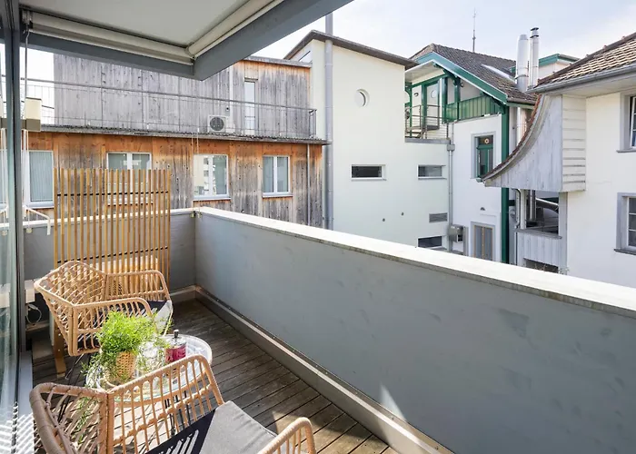 דירה Casa Milla-zentrales, Modernes Loft In -am Fluss Mit Balkon, Parkplatz Und Grosser Kueche *