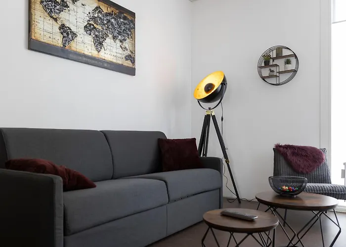 Casa Milla-zentrales, Modernes Loft In -am Fluss Mit Balkon, Parkplatz Und Grosser Kueche * Langenthal