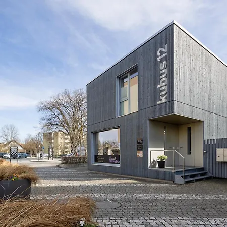 Apartment Casa Milla, Wuhr - Zentrales Loft Am Fluss Mit Balkon&parkplatz *